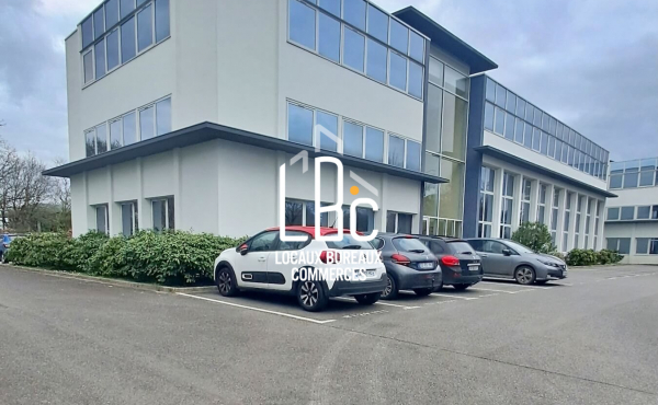 Carquefou - Plateau de bureaux 307 m² à louer
