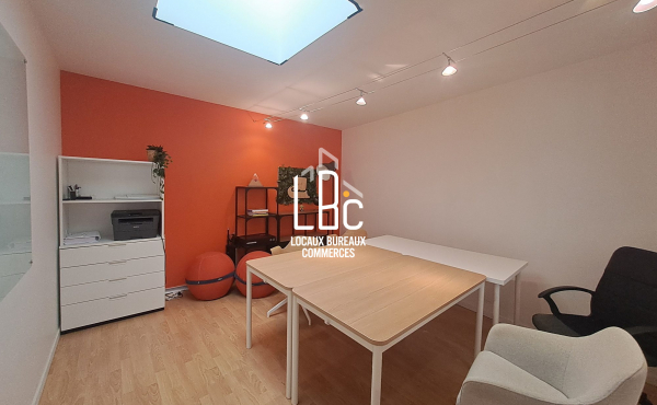 Nantes - À louer Bureau 84 m2