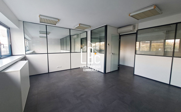 Rezé - À louer bureaux 102 m²